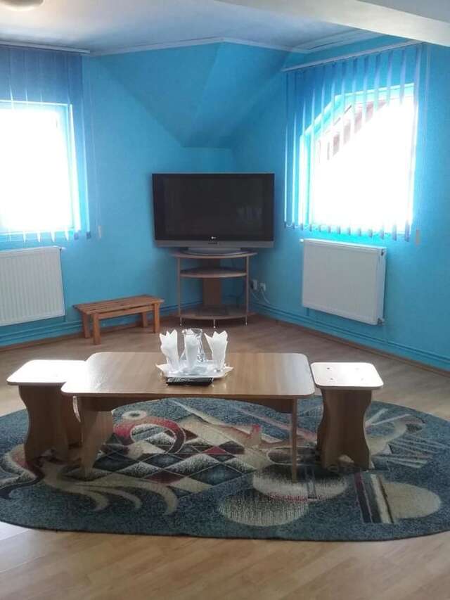 Гостевой дом Pensiune Restaurant Sfinx Буштени-12