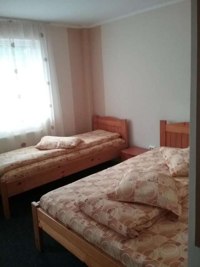 Гостевой дом Pensiune Restaurant Sfinx Буштени-6